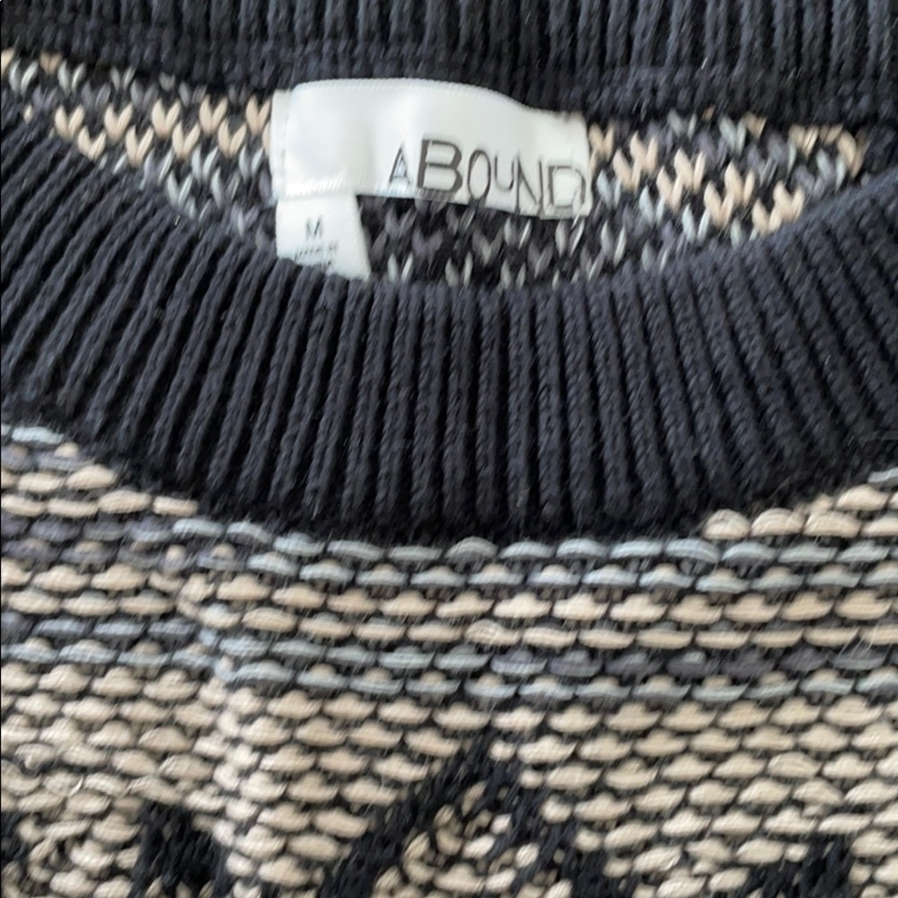 Multi-Color Sweater - Picture 3 of 3